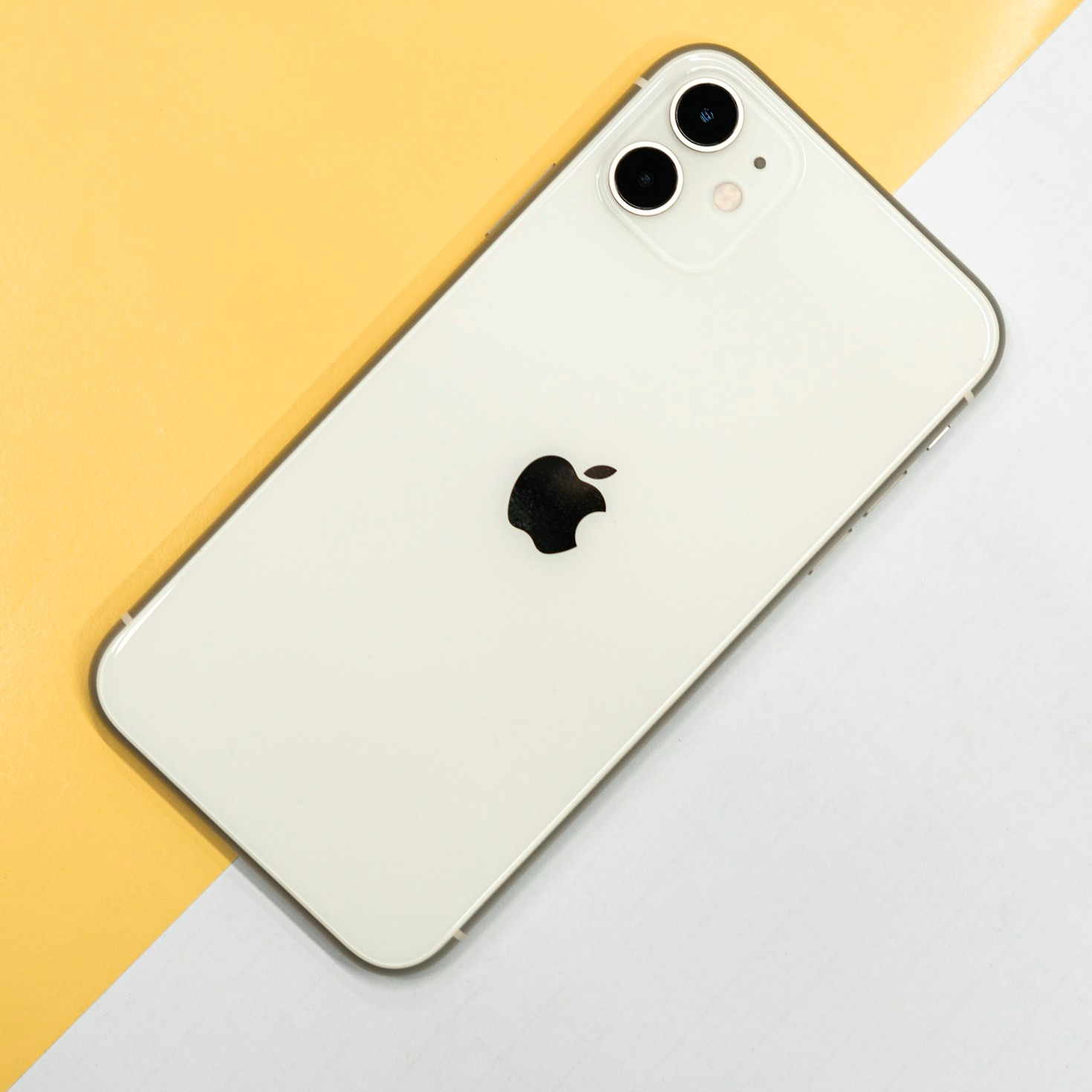 Transforme sua Experiência com iPhones Premium
